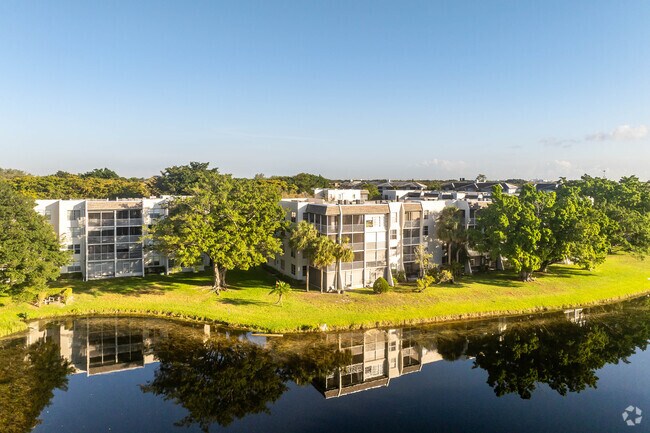 Photo - Lagoon Place