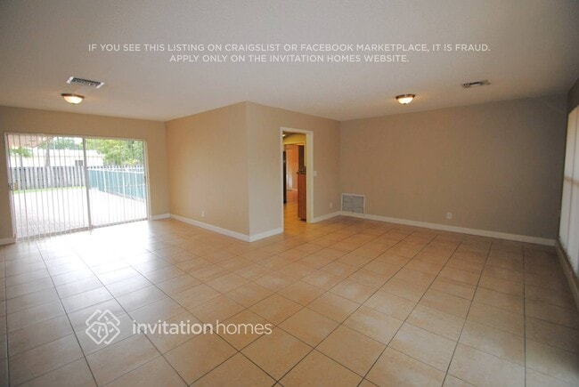 Photo - 1810 N 47th Ave
