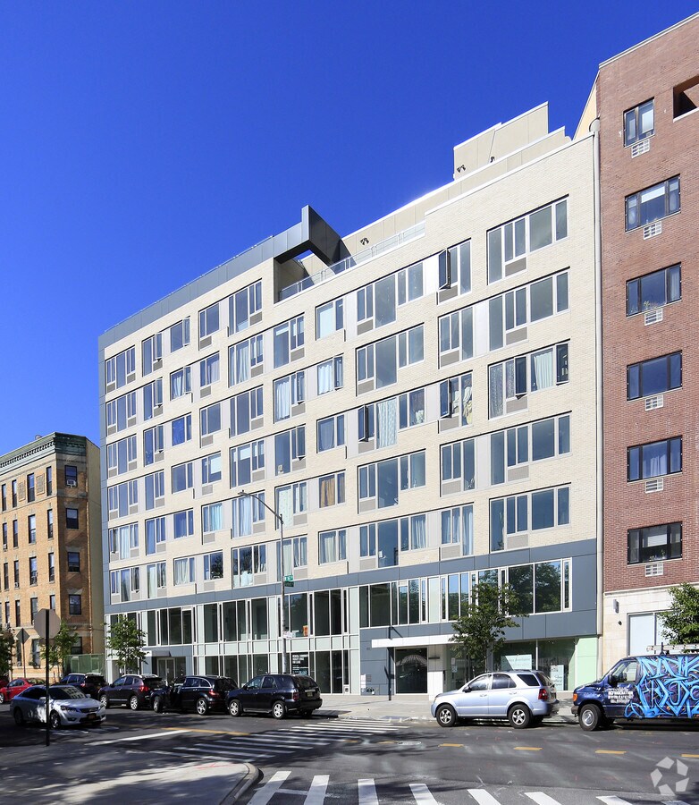 Photo - The Highbridge Condominium