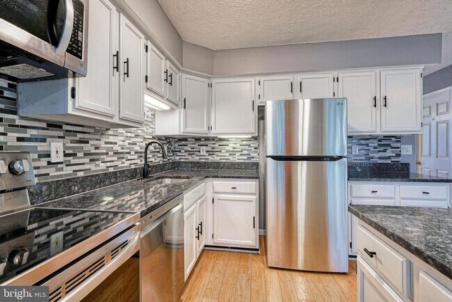 Photo - 507 Park Manor Cir