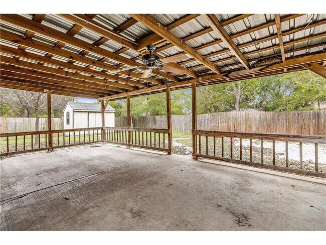 Photo - 2003 Heathwood Cir