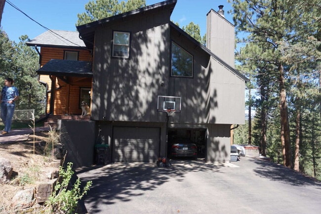 Photo - "Charming FULLY FURNISHED Evergreen Retreat: Spacious 4-Bed, 3-Bath Home on Fern Gulch Drive!"