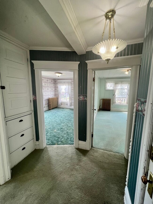 Photo - AVAILABLE JUNE - Upper 2 Bed 1 Bath Apt w/ Private Laundry Unit 1128 Hammond Ave - 2