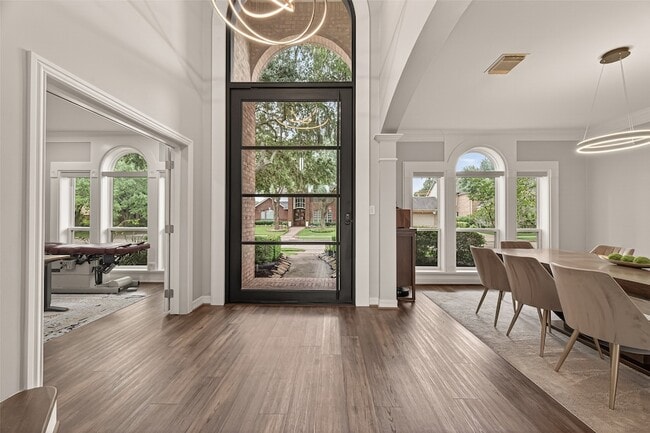 Photo - 1403 Hillside Forest Dr