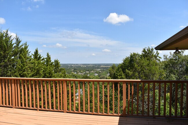 Photo - Beautiful Hilltop Home in Harker Heights! ...