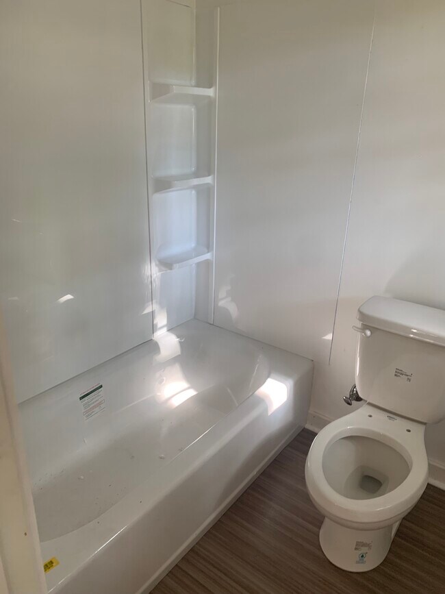 Photo - 1352 Linda Ann Dr