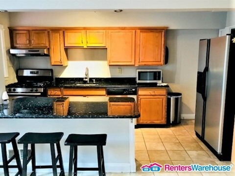 Photo - 8592 Quentin Ave