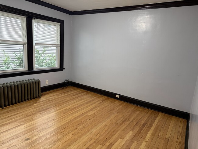 Photo - 2821 W Fletcher St Unit 1M