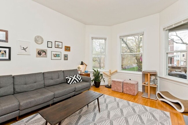 Photo - 3841 N Bernard St