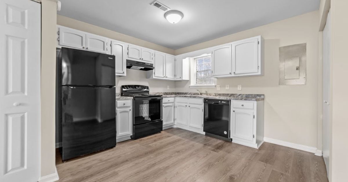 Photo - Harden Crossing Apts