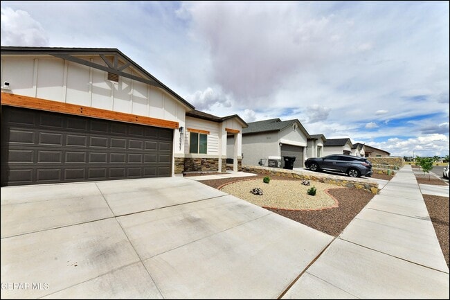 Photo - 15237 Ambition Ave