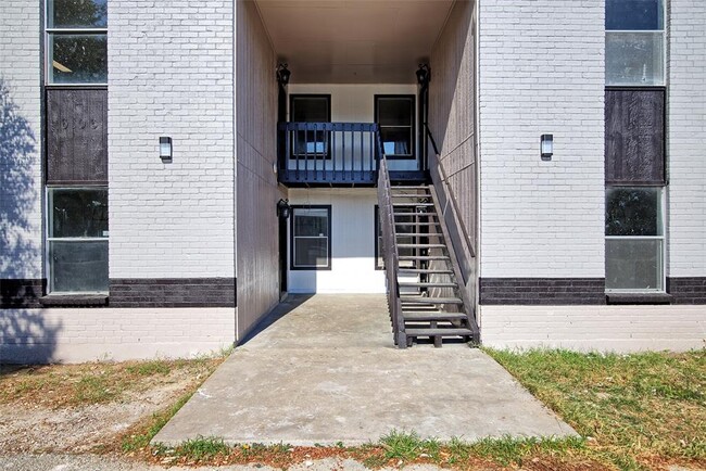 Photo - 6106 Wheless Cove Townhome