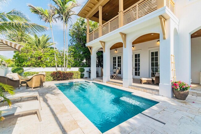 Photo - 1127 Miramar Dr