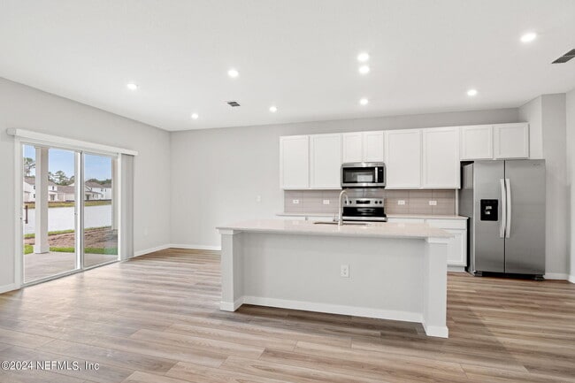 Photo - 14710 Cashew Ave
