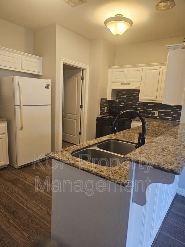 Photo - 108 Johnson Dr Condo