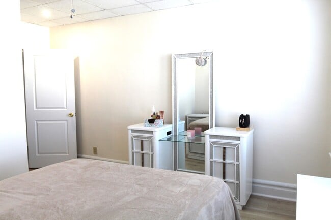 Photo - 24 Rutland Ave