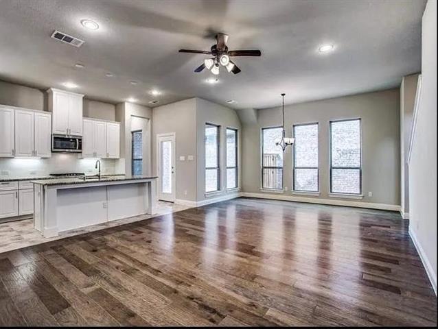 Photo - 4548 El Paso Dr