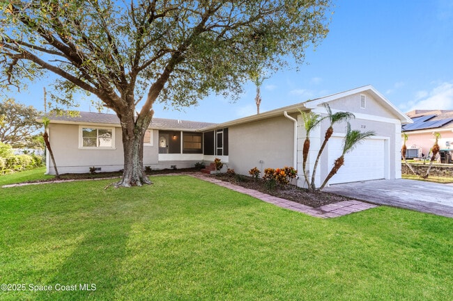 Building Photo - 2118 Trillo Rd SE