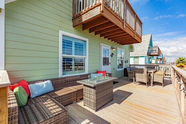 Photo - 207 Sandpebble Pl