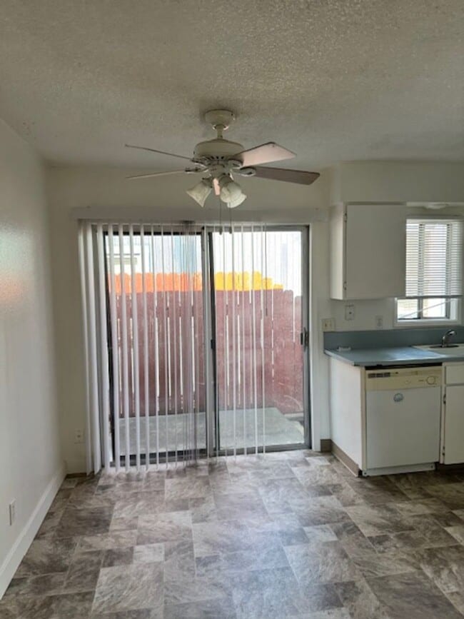 Photo - 510-512 PLUM Unidad 510