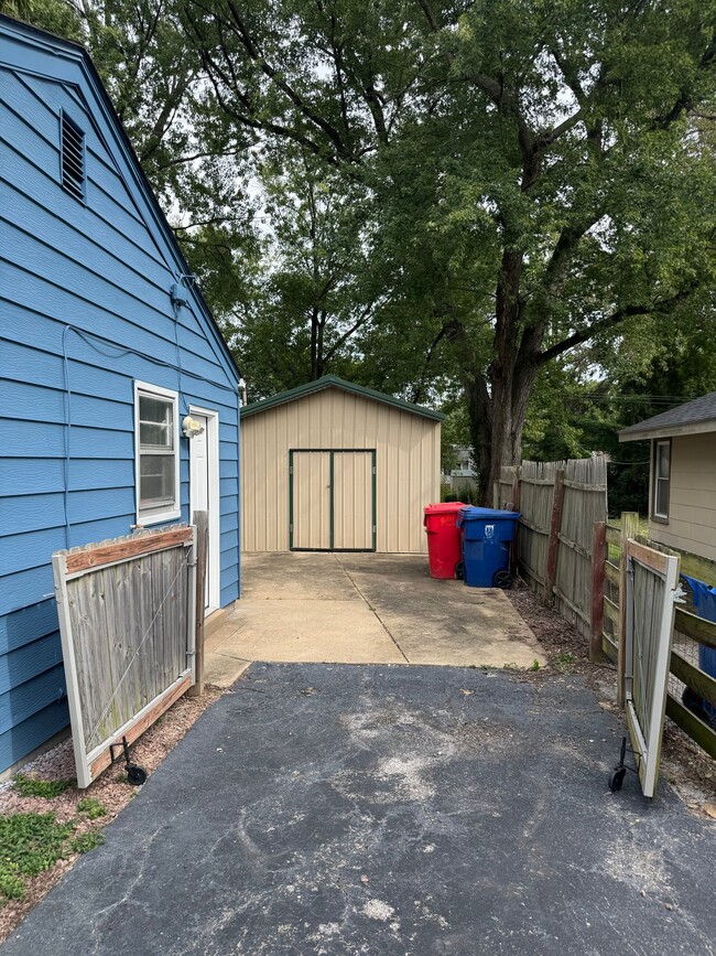 25 McNulty Dr