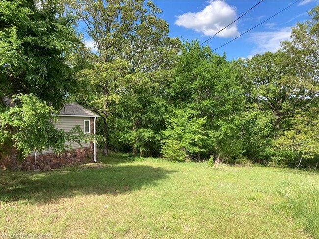 Photo - 8400 Uniontown Hwy