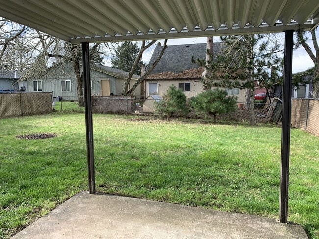 Photo - Four bedroom, two bath family home on quie...