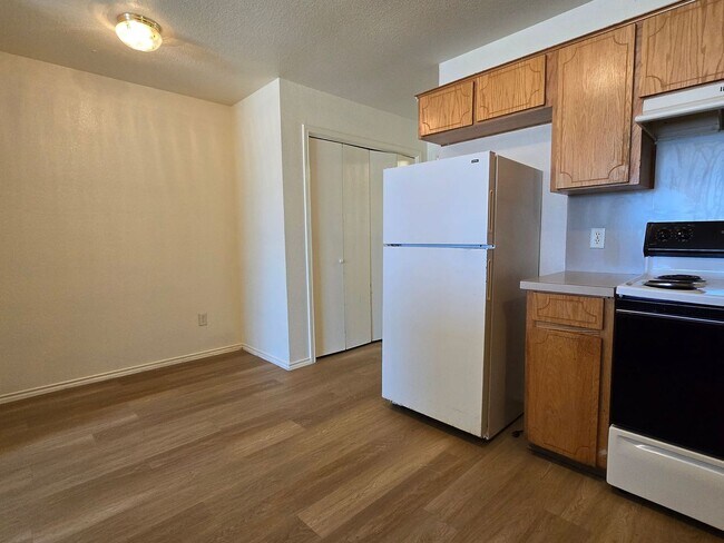 Photo - 3406 Zephyr Rd Unit 3406 Zephyr Rd -  B