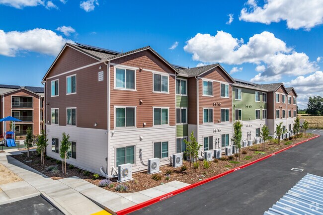 Alternate Building Photo - Rancho Colus