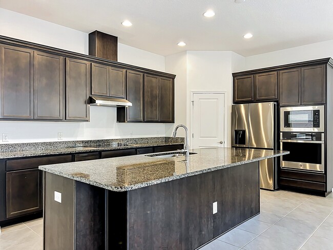 Photo - 16007 Micelli Dr