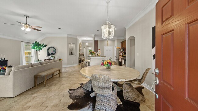 Photo - 416 W 23rd St
