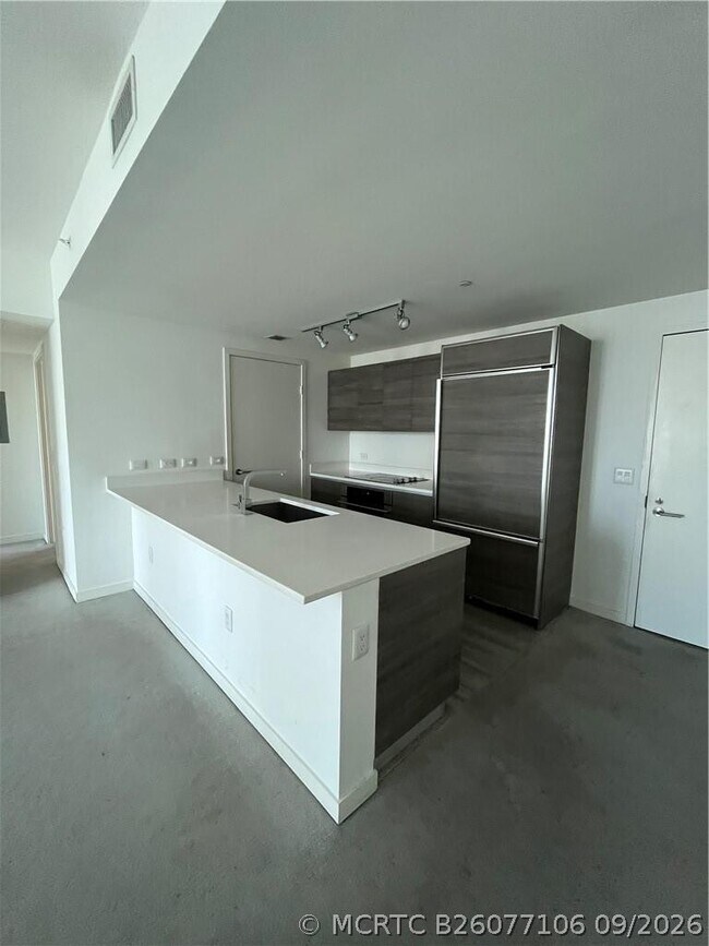 1100 S Miami Ave Unit 2204