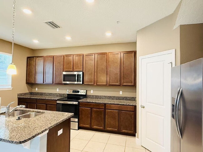 Photo - 936 Grand Wildmere Cove