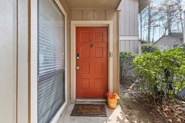 Photo - 8740 Roswell Rd