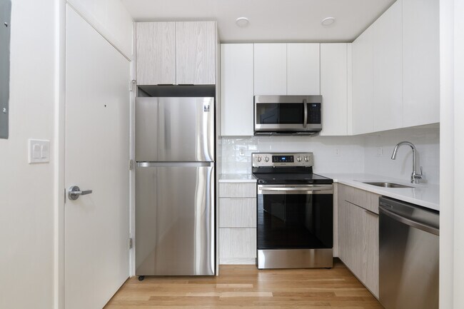 48 Parker Hill Ave Unit 3