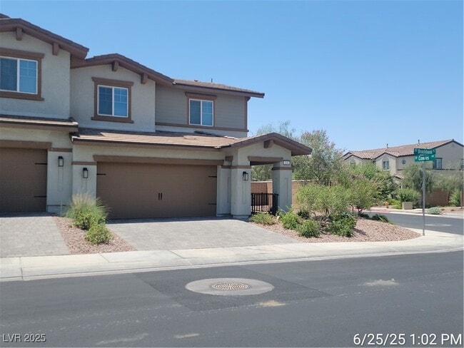 Photo - 338 Brockbank Pl Townhome