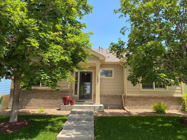 Building Photo - 2 BED/2 BATH RANCH STYLE HOME IN SUMMER HAWK IN FOX MEADOW AVAILABLE 7/10!