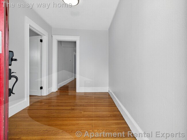 254 Main St Unit 1