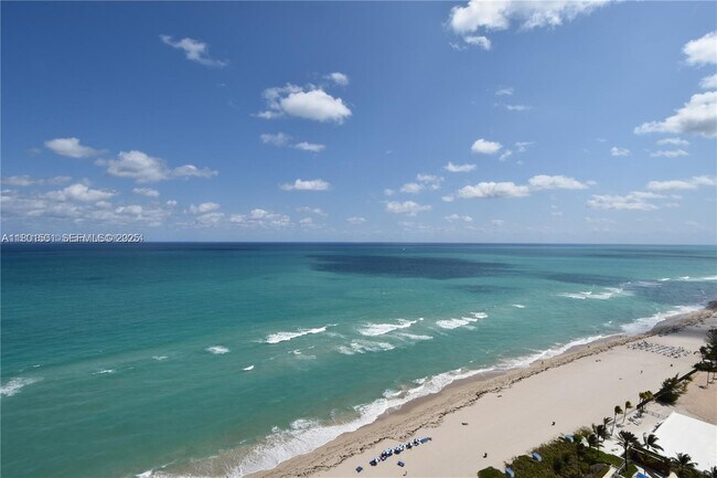 Photo - 18975 Collins Ave Unidad 2003