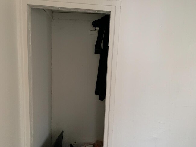 Photo - 413 Emmet St