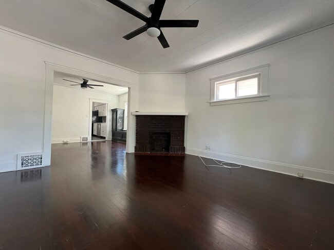 Photo - 1285 Cook Ave