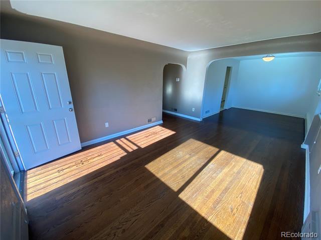 Photo - 2545 Zenobia St