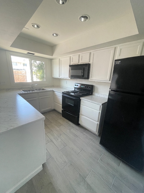 Photo - 4613 S Mill Ave