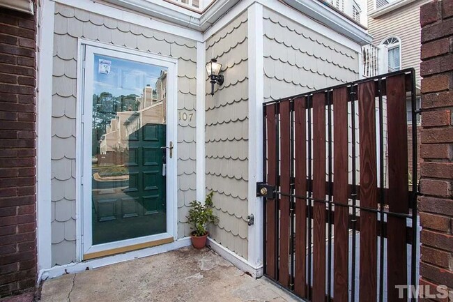 Photo - 7010 Sandy Forks Rd