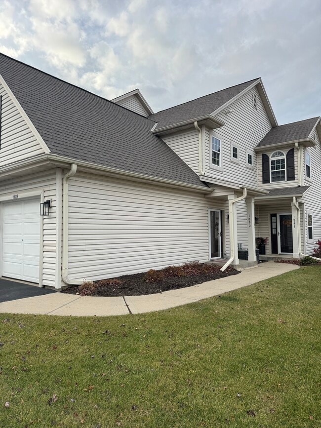 Photo - 1850 Stoney Ln Unit 419