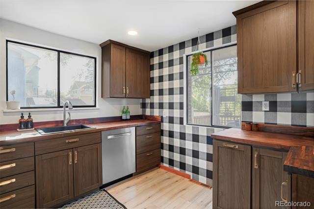 Photo - 7720 W 62nd Pl