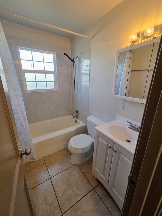 Photo - 412 Glen View Ct Unit 412 glen view ct