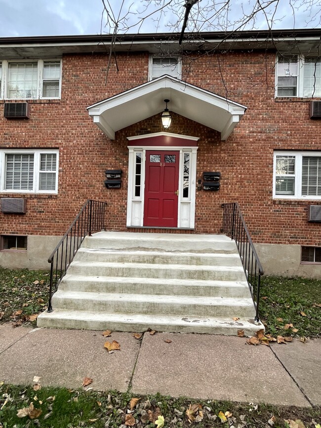 Building Photo - 79 Charter Oak St Unit A