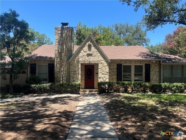 Building Photo - 127 Paloma Dr Rental