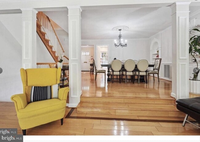 Photo - 5105 Westbard Ave